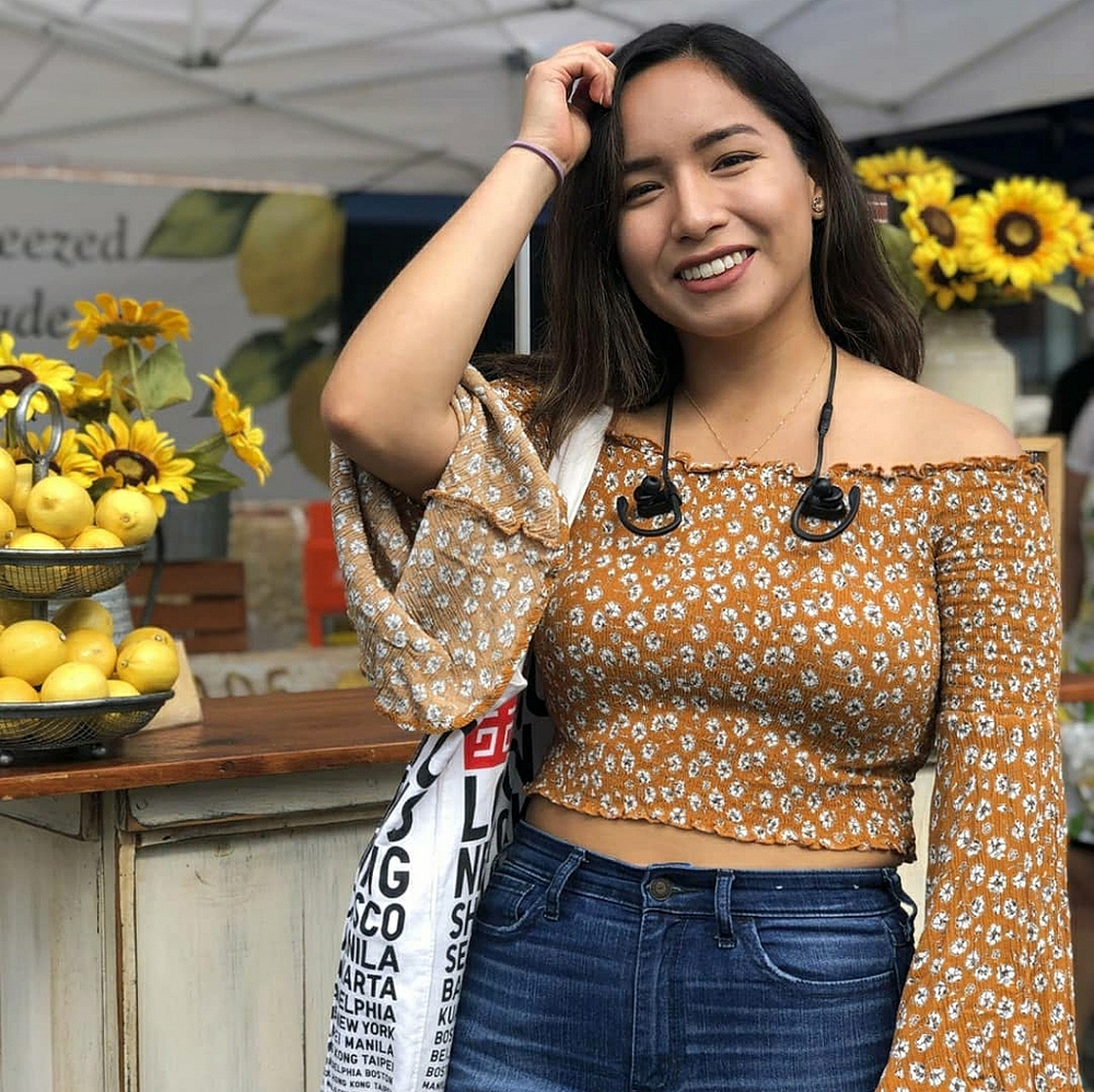 Off the shoulder bell sleeved floral crop top